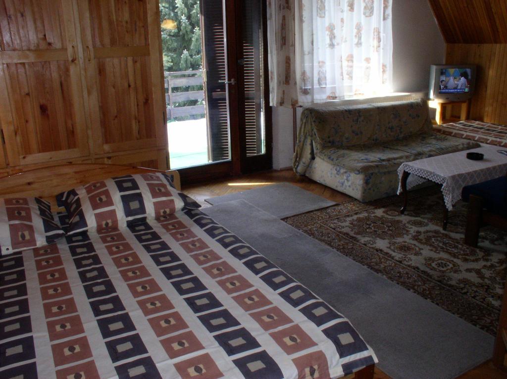 Apartmani U Borovoj Sumi Zlatibor Room photo